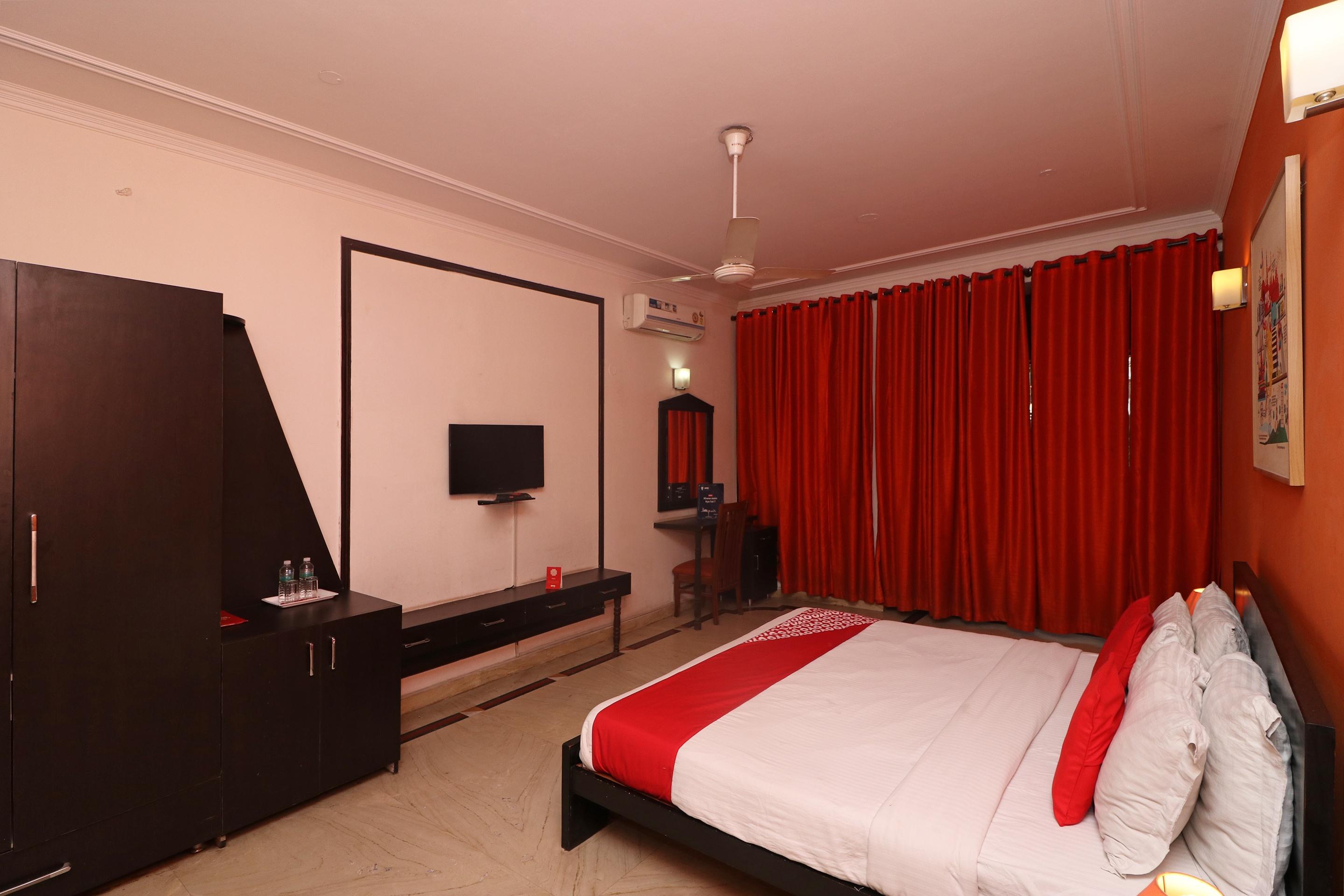 Super Hotel O Hare Rama Guest House New Delhi Eksteriør billede